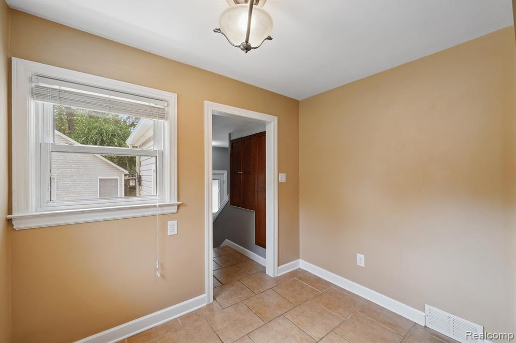 57 High Street, Mount Clemens, MI 48043 — Photo 16