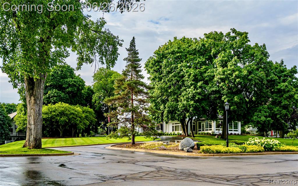 42160 Woodward Avenue, 7, Bloomfield Hills, MI 48304 — Photo 25
