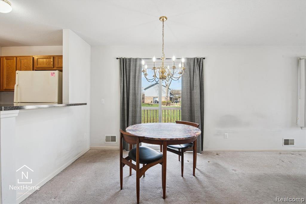 23490 READING, Trenton, MI 48183 — Photo 7