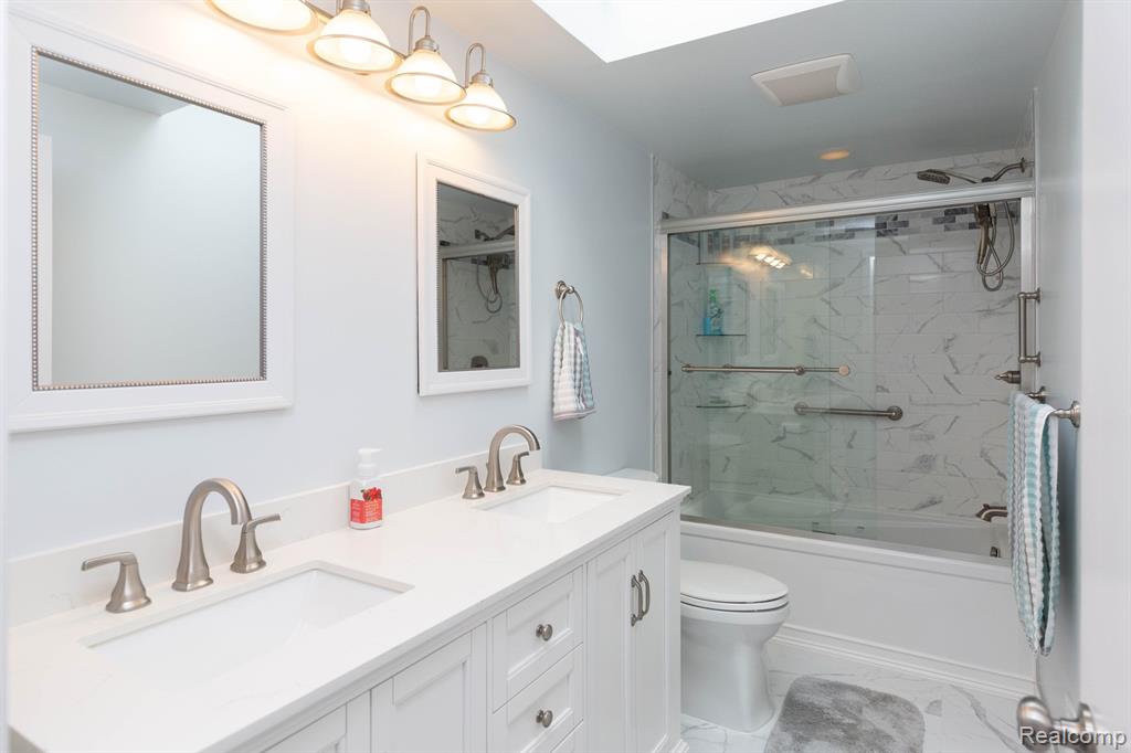9026 Woodside Road, Northville, MI 48167 — Photo 26