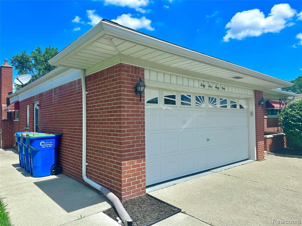 4541 Marlow Drive, Warren, MI 48092 — Photo 3
