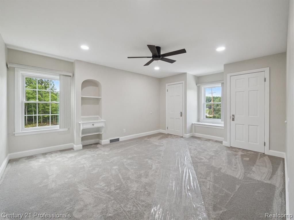 21120 Halsted Road, Farmington Hills, MI 48167 — Photo 22