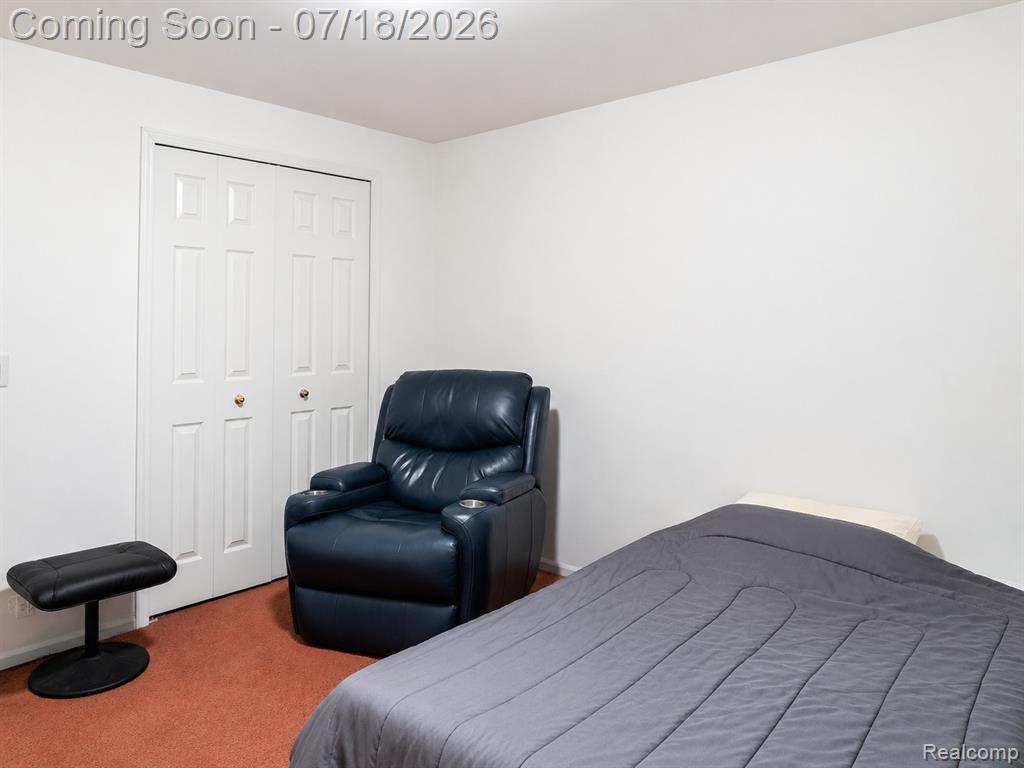7482 Sheffield, West Bloomfield, MI — Photo 29