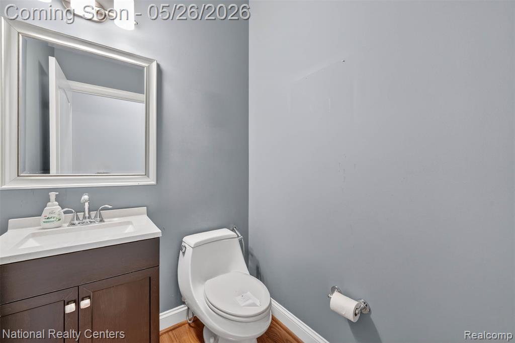 45907 Riviera Drive Drive, Northville, MI 48168 — Photo 17