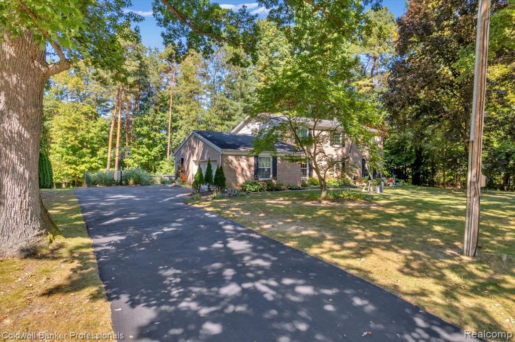 1565 Heather Drive, Lapeer, MI 48446 — Photo 43