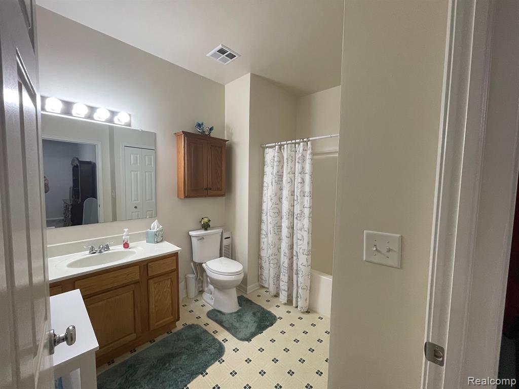 3484 KNEELAND Circle, Howell, MI 48843 — Photo 16