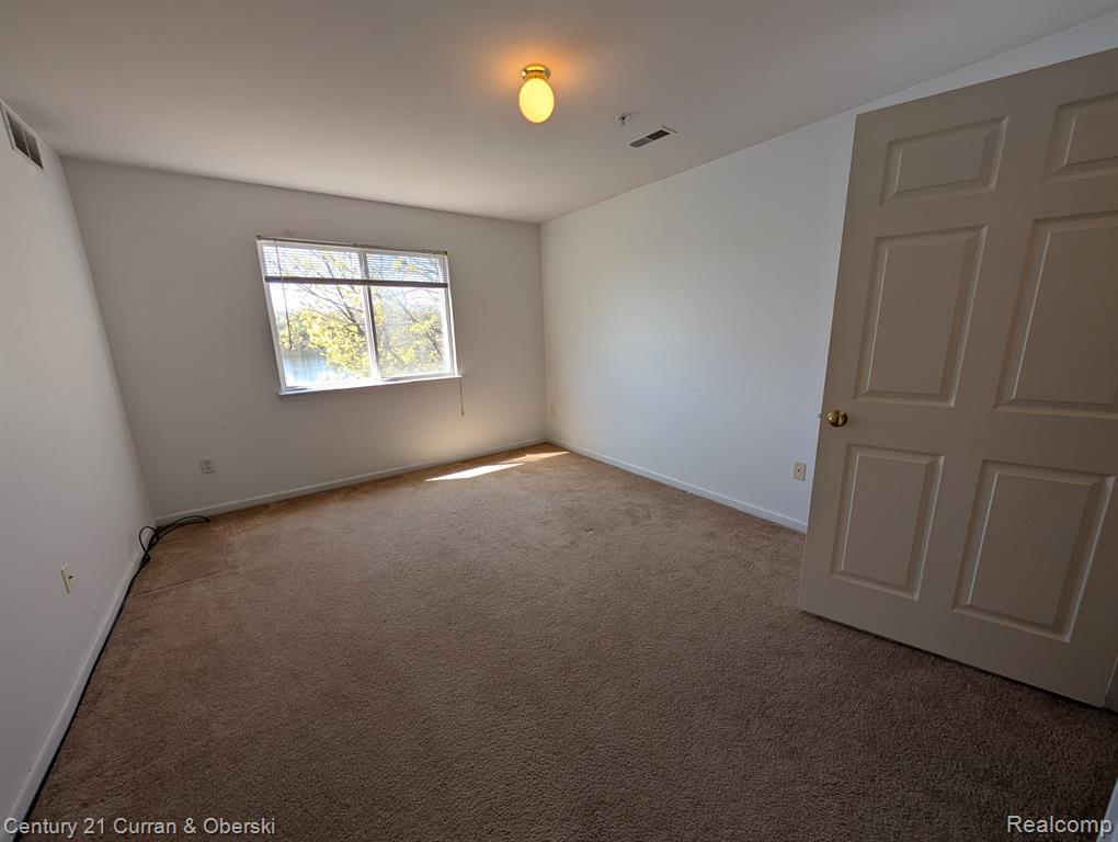 850 AMANDA Lane, Pontiac, MI 48340 — Photo 21