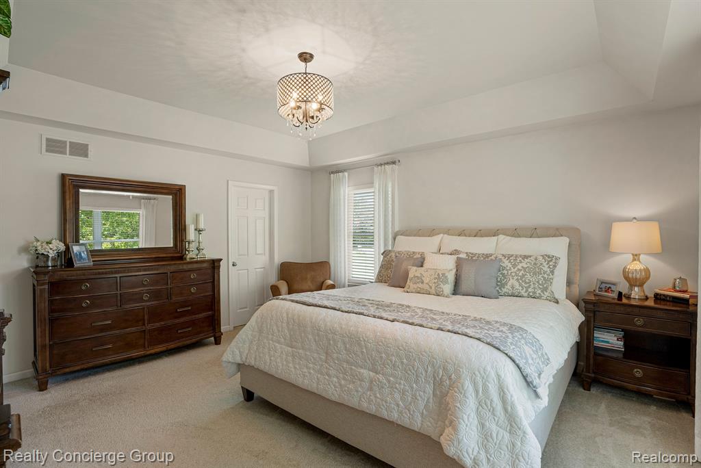 9801 BROOKFIELD Drive, Brighton, MI 48116 — Photo 28