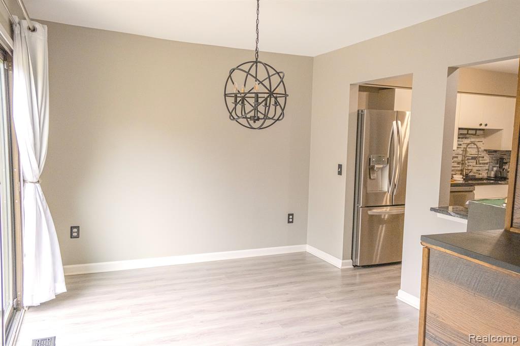 726 HAMILTON, Rochester Hills, MI 48307 — Photo 16
