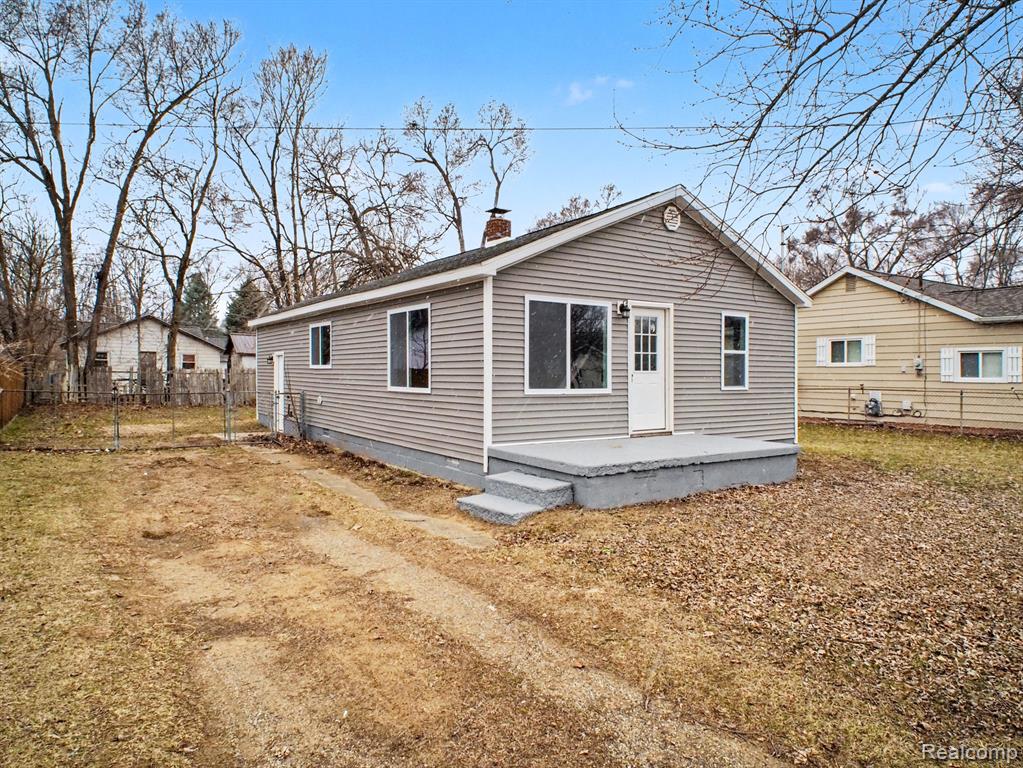 259 N Genesee Street, Montrose, MI 48457 — Photo 4