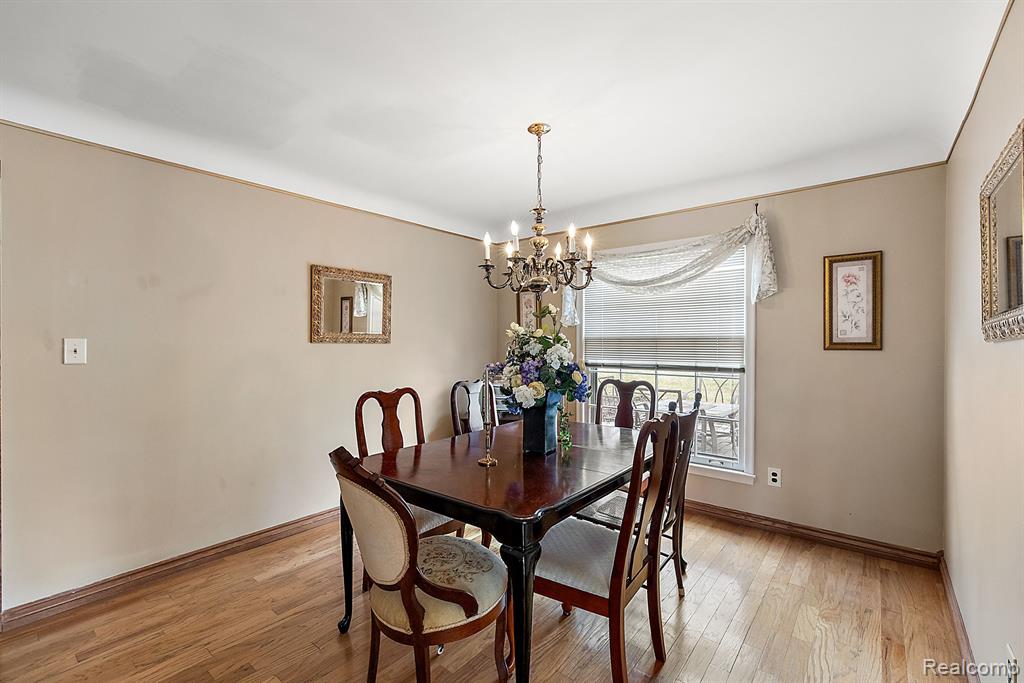 4366 Ardmore Drive, Bloomfield Hills, MI 48302 — Photo 9