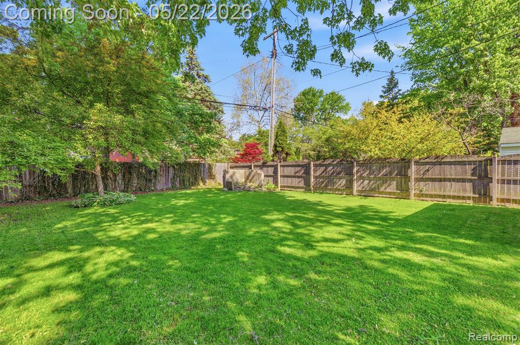 156 Moross Street, Mount Clemens, MI 48043 — Photo 32