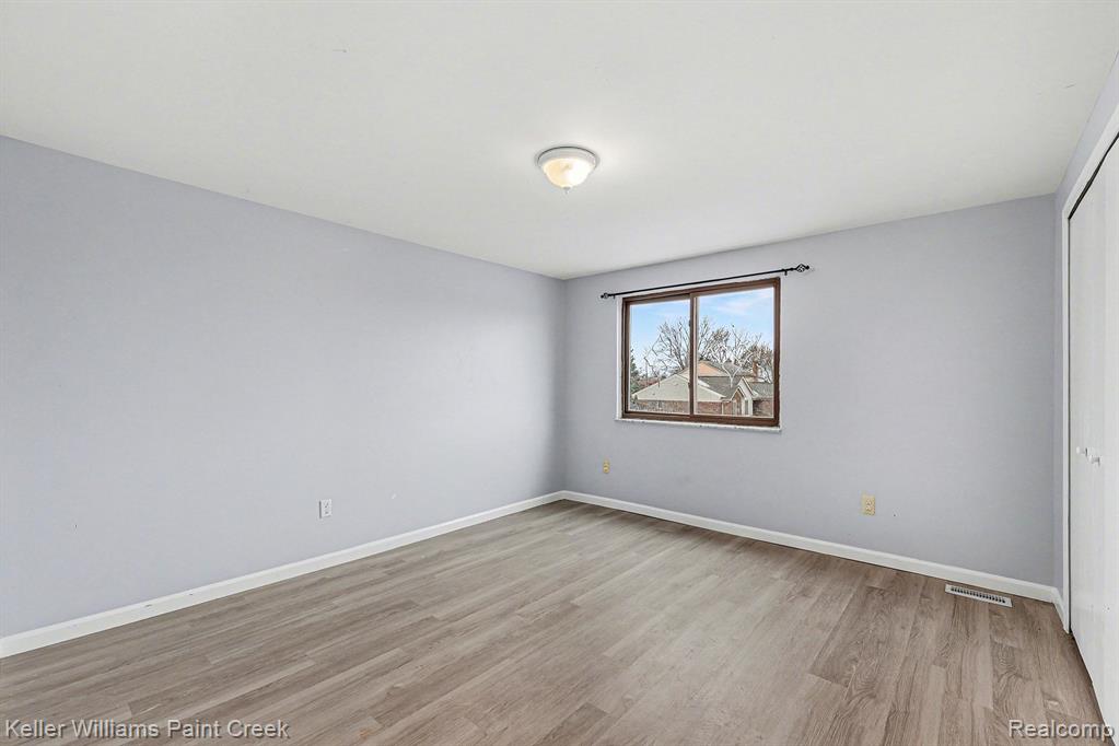 47064 Sarnus Drive, Macomb, MI 48044 — Photo 29