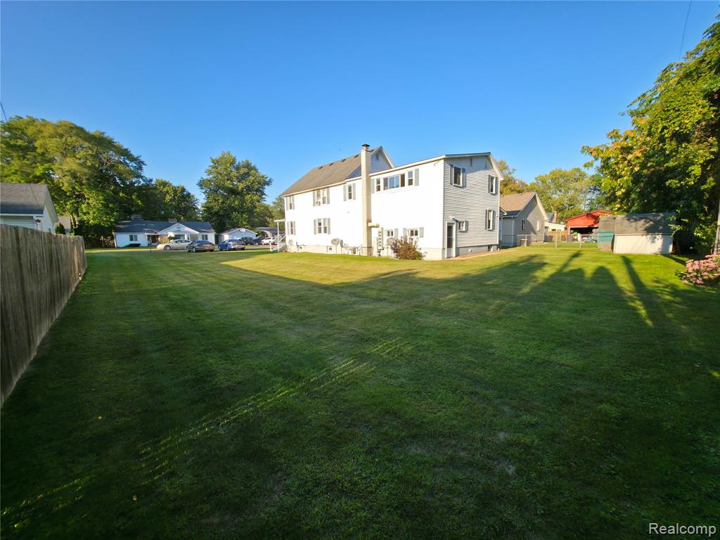 489 DIXIE Boulevard, Algonac, MI 48001 — Photo 4