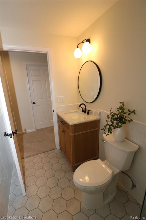 395 GENEVA Court, Howell, MI 48855 — Photo 26