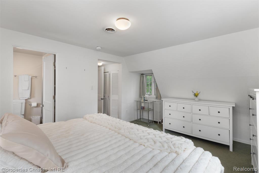 852 Puritan Avenue, Birmingham, MI 48009 — Photo 40