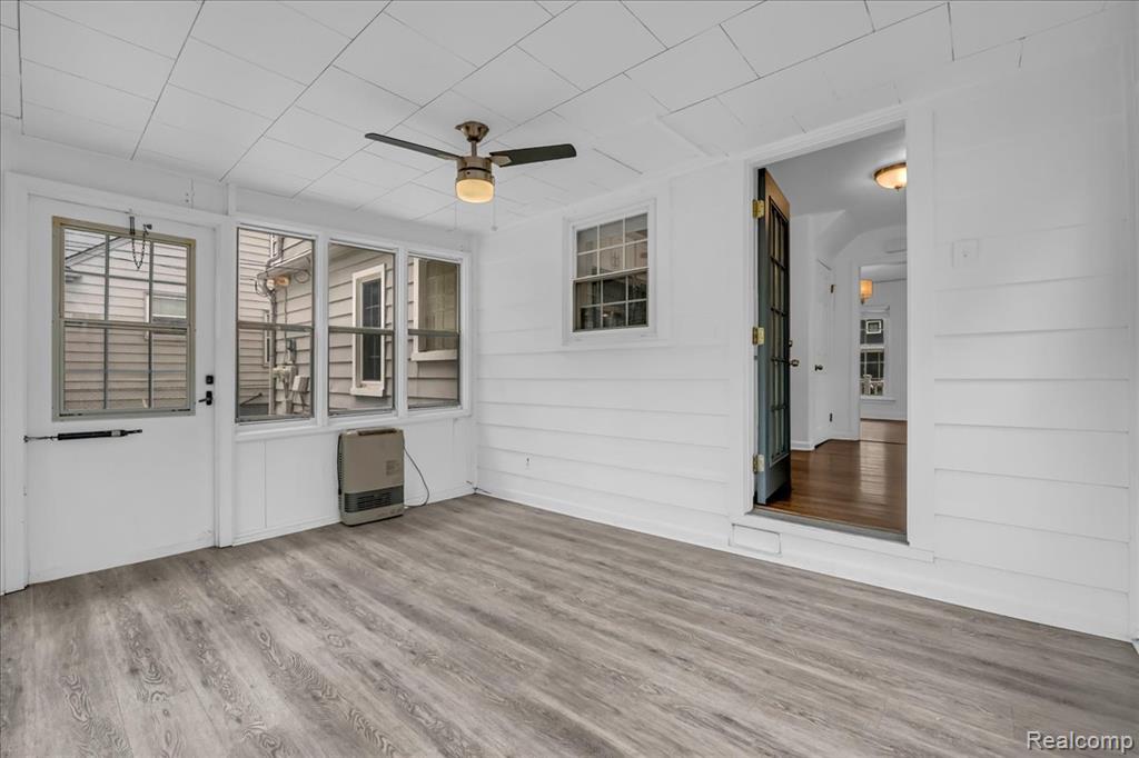 828 N Gainsborough Avenue, Royal Oak, MI 48067 — Photo 28