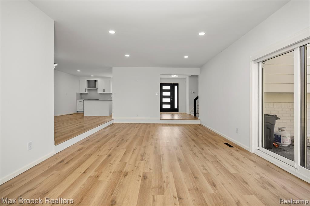 5316 CENTERBROOK Drive, West Bloomfield, MI — Photo 14