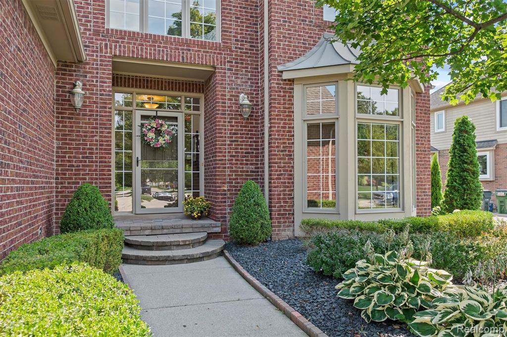 54468 Flamingo Drive, Shelby Twp, MI 48315 — Photo 3