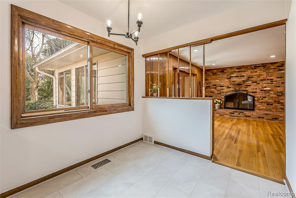1937 Alhambra Drive, Ann Arbor, MI 48103 — Photo 17