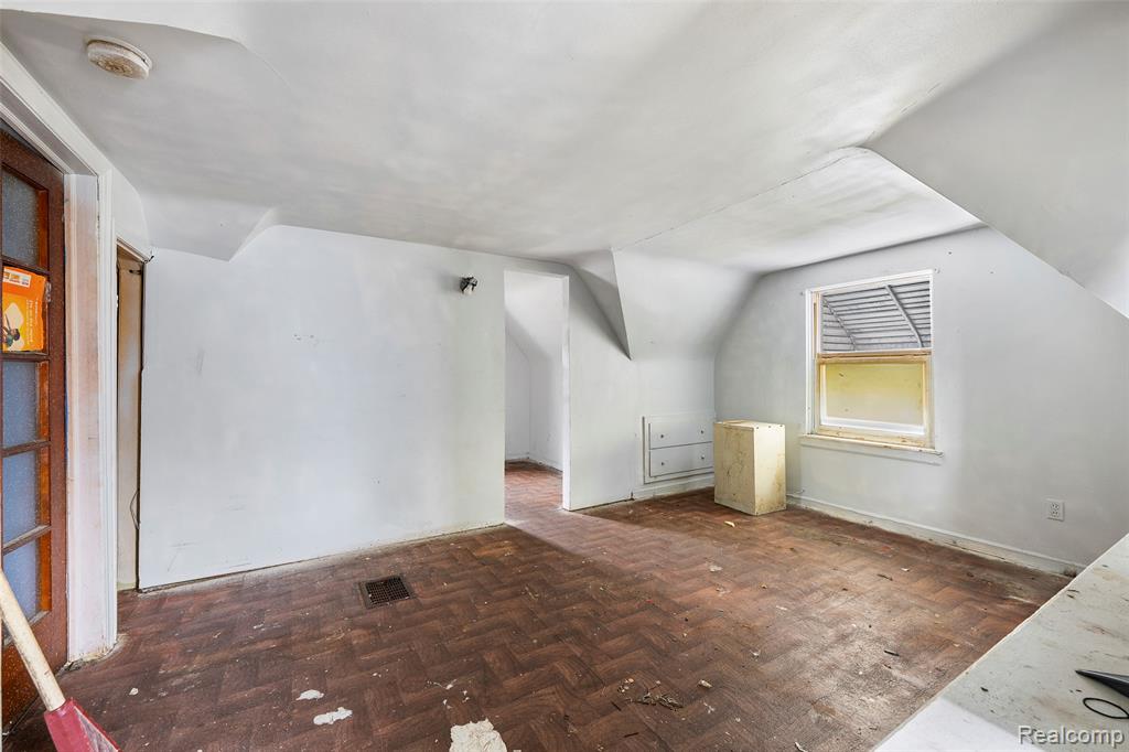 9549 Rutland Street, Detroit, MI 48227 — Photo 19