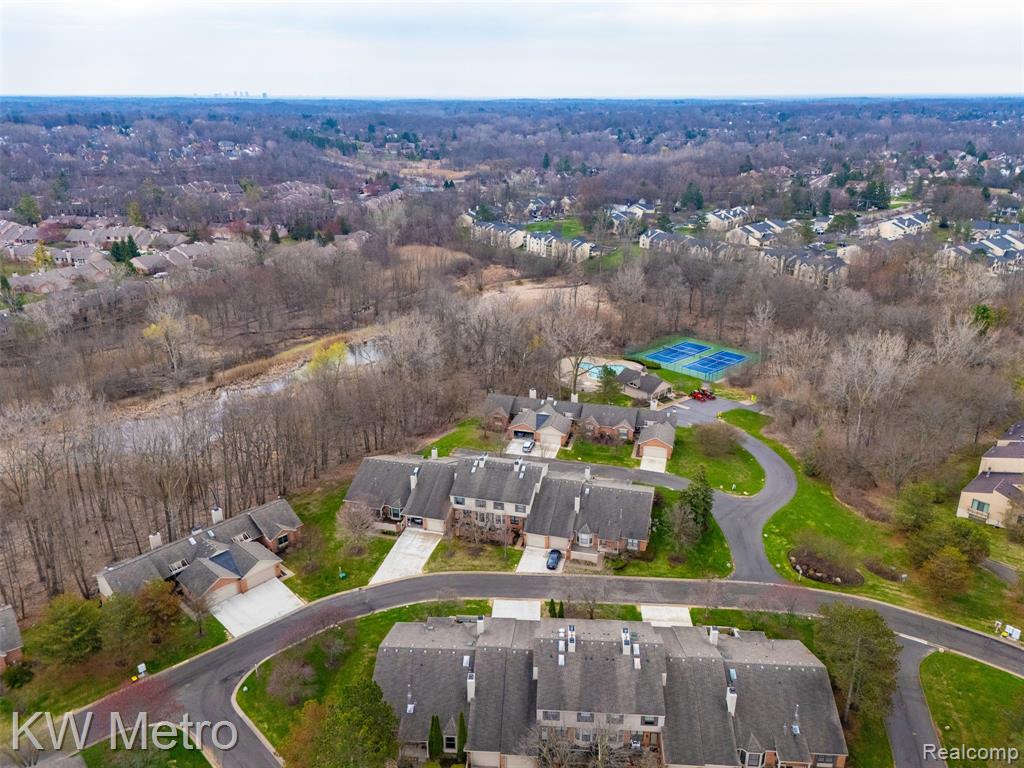 7072 Green Farm Road, West Bloomfield, MI — Photo 34