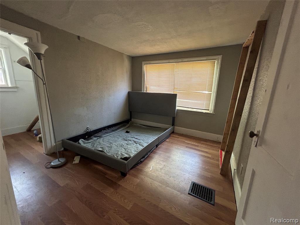 40 Dwight Avenue, Pontiac, MI 48341 — Photo 15