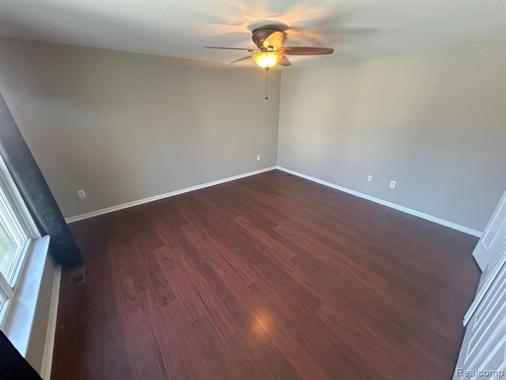 42567 Whitman Way, Novi, MI — Photo 35