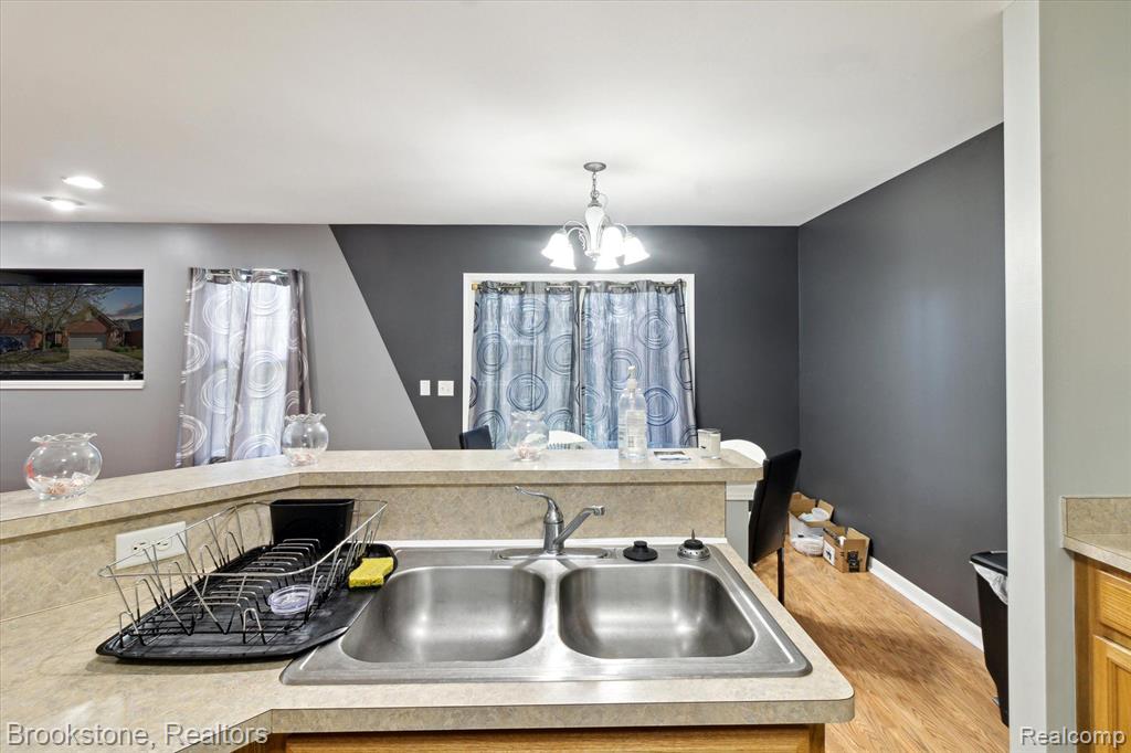 2639 BLUEWATER Street, Ypsilanti, MI 48198 — Photo 14