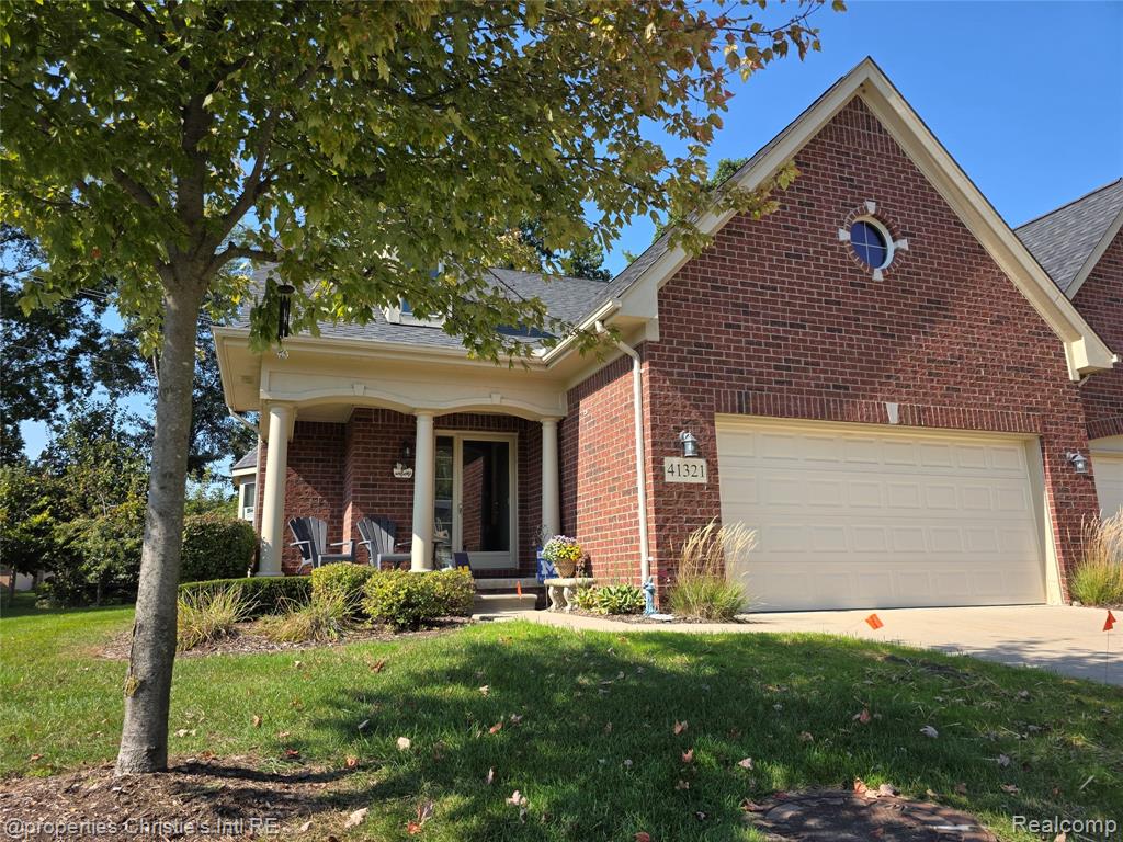 41321 Chestnut Drive, Clinton Twp, MI 48038 — front exterior