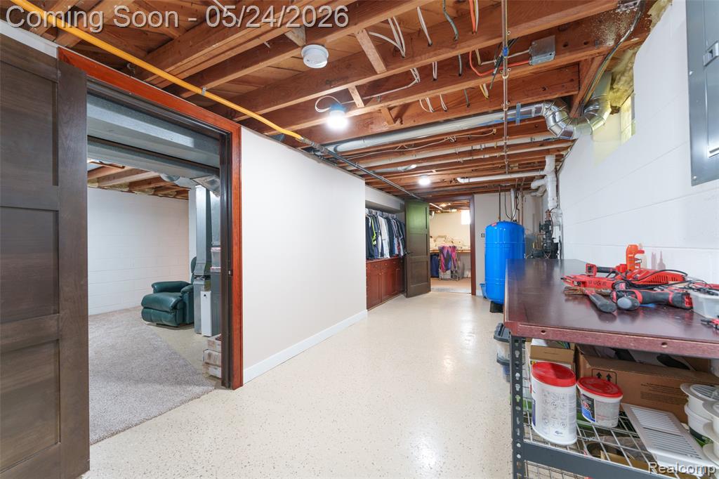 13800 12 Mile Road, South Lyon, MI 48178 — Photo 37