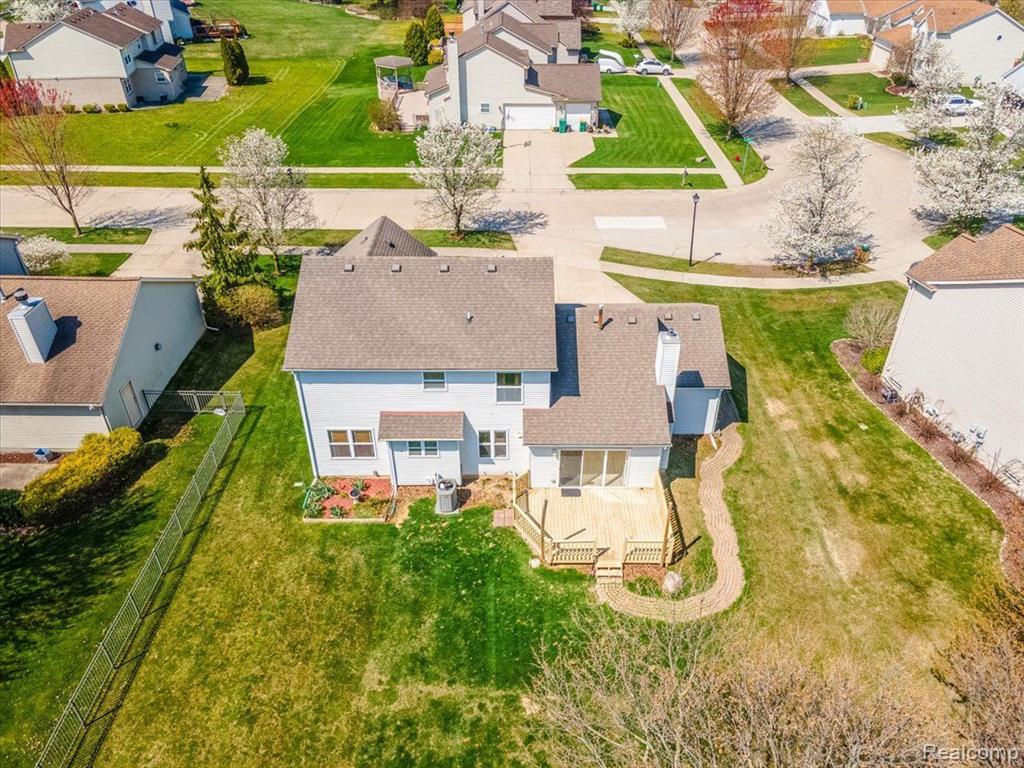9429 MADISON Drive, Belleville, MI 48111 — Photo 42