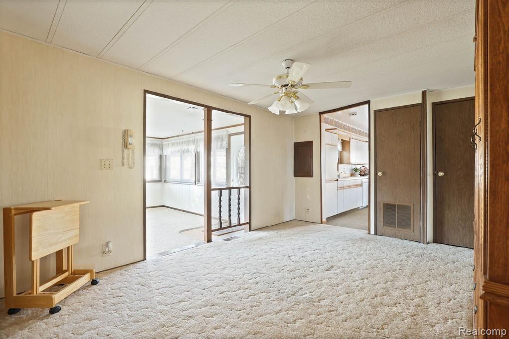 3874 S GRAHAM Road, Saginaw, MI 48609 — Photo 20