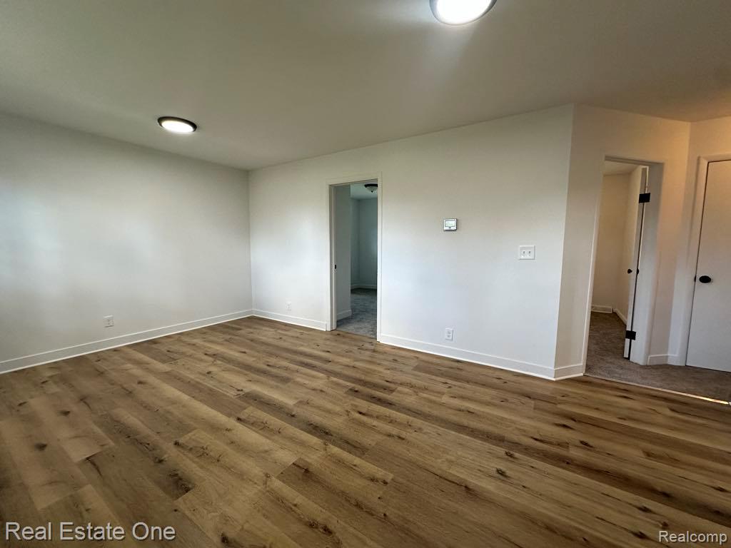 5481 Belsay Road, Grand Blanc, MI 48439 — Photo 3
