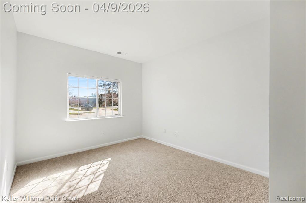 5397 Twin Oaks Drive, Sterling Heights, MI 48314 — Photo 14