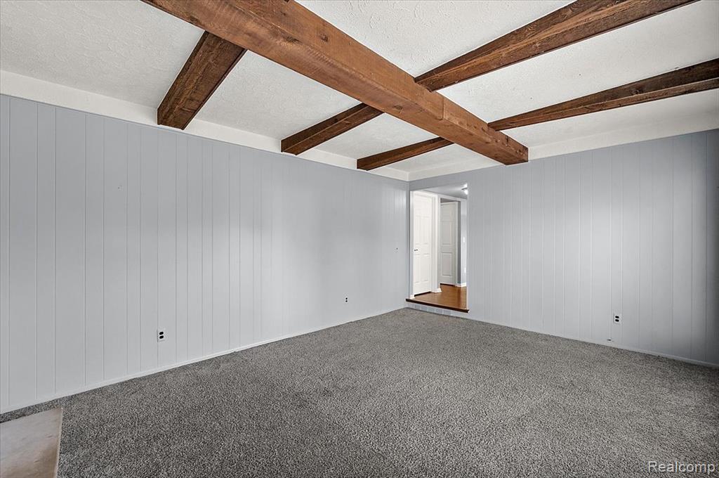 40649 Rinaldi Drive, Sterling Heights, MI 48313 — Photo 28
