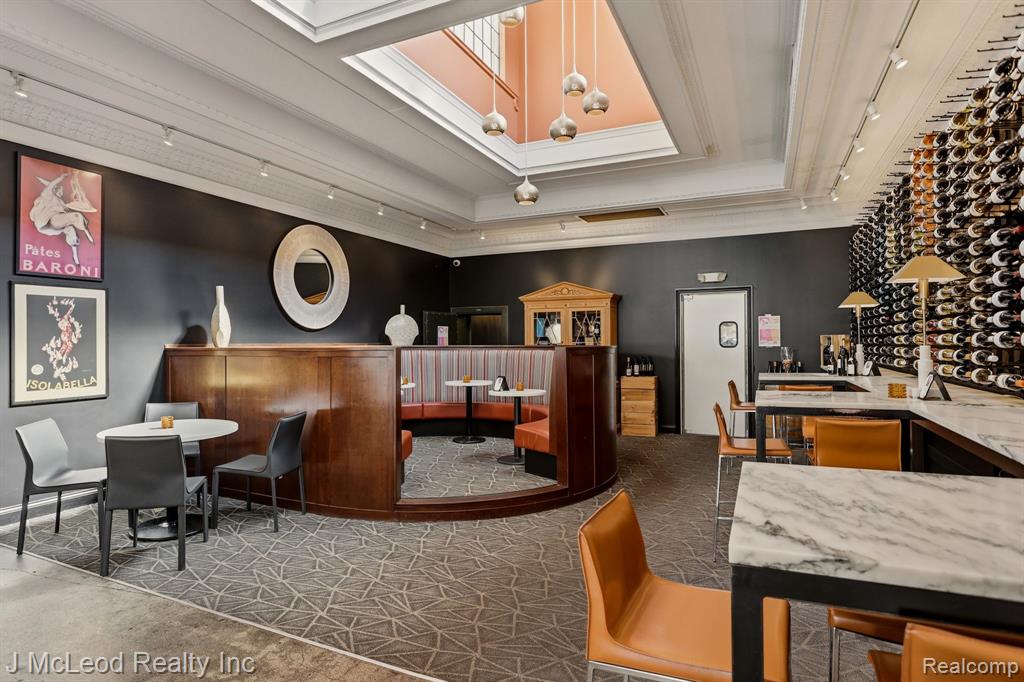 635 S Saginaw Street, Flint, MI 48502 — Photo 27