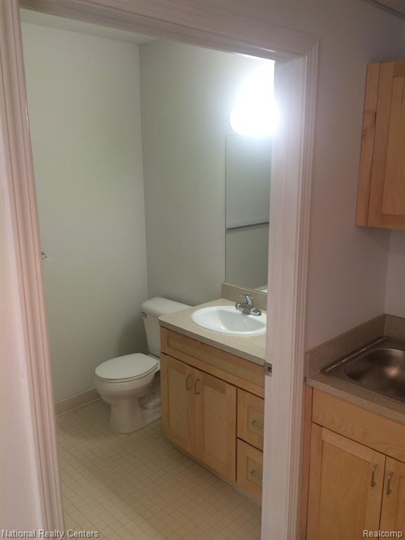6927 Venus Dr., Troy, MI 48085 — Photo 8