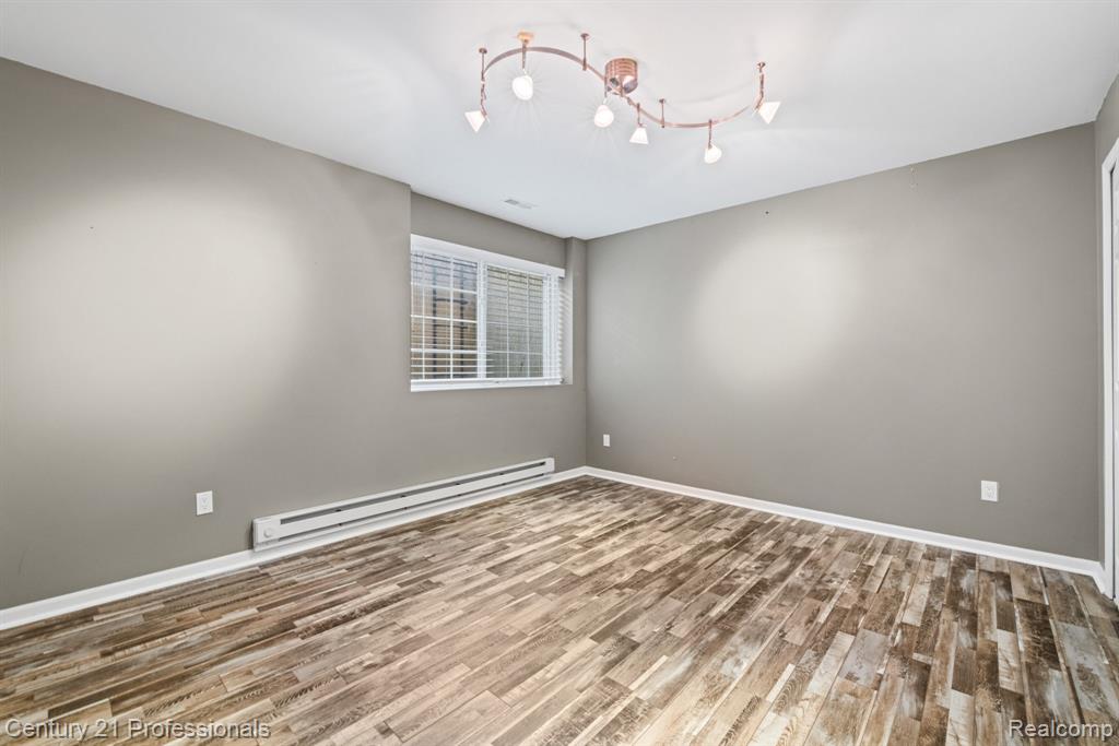 412 Boardwalk Drive, Walled Lake, MI 48390 — Photo 29