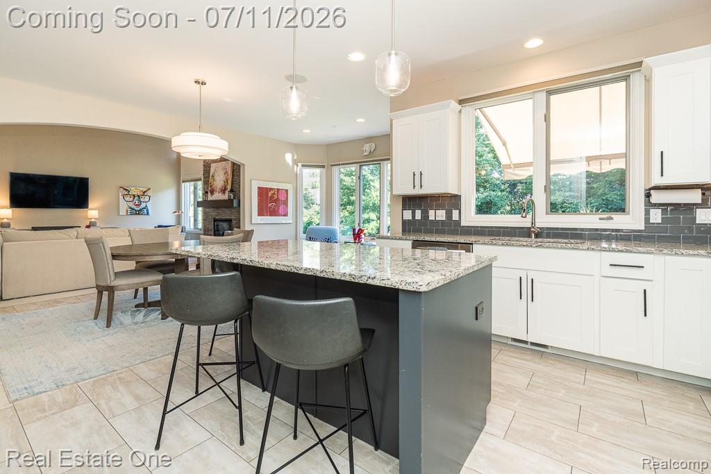 1067 Newgate Court, Oakland, MI — Photo 11