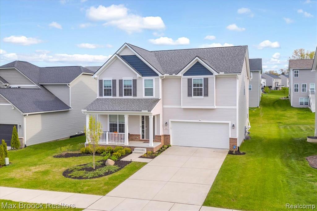 8401 Sharon Drive, White Lake, MI