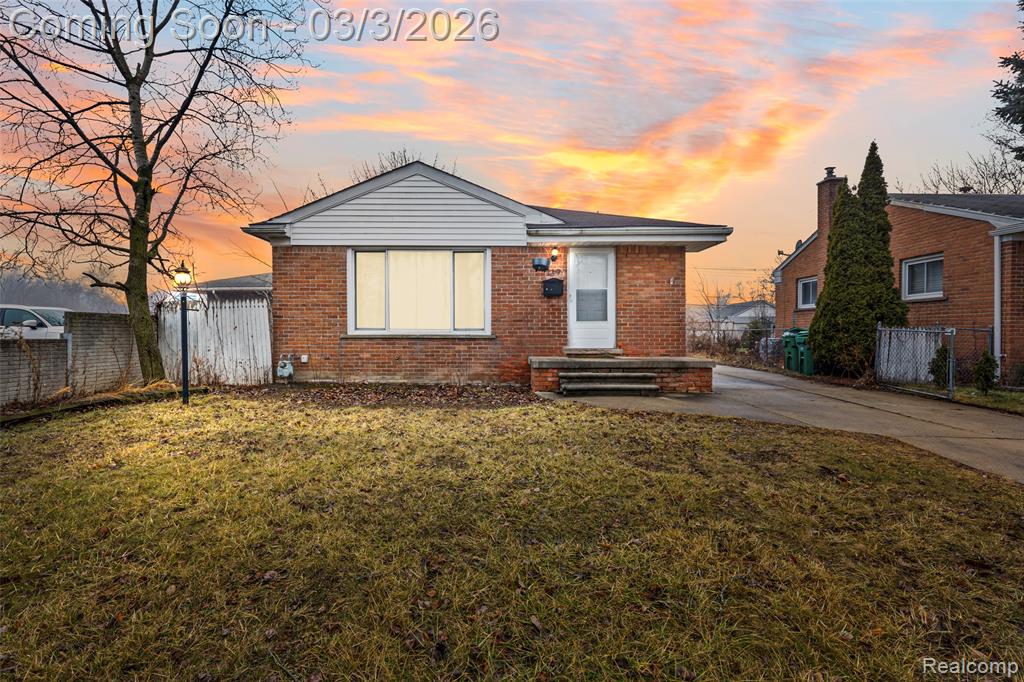 139 Belton Street, Garden City, MI — front exterior