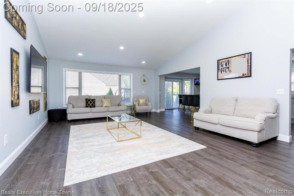 42294 Sable Boulevard, Sterling Heights, MI 48314 — Photo 14