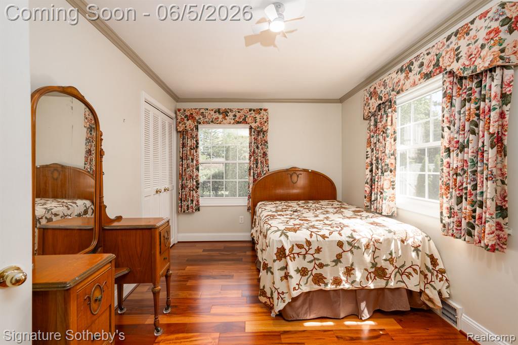 274 Hillcrest Avenue, Grosse Pointe, MI 48236 — Photo 25