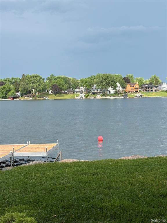 4372 Lamson Drive, Waterford, MI 48329 — Photo 42