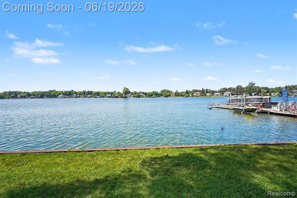 14174 Dartmouth Drive, Fenton, MI 48430 — Photo 27