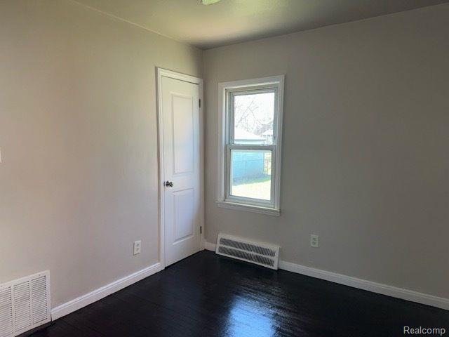 1688 S ETHEL Street, Detroit, MI 48217 — Photo 5