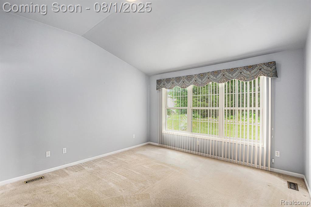 5090 Northfield Drive, Howell, MI 48843 — Photo 13