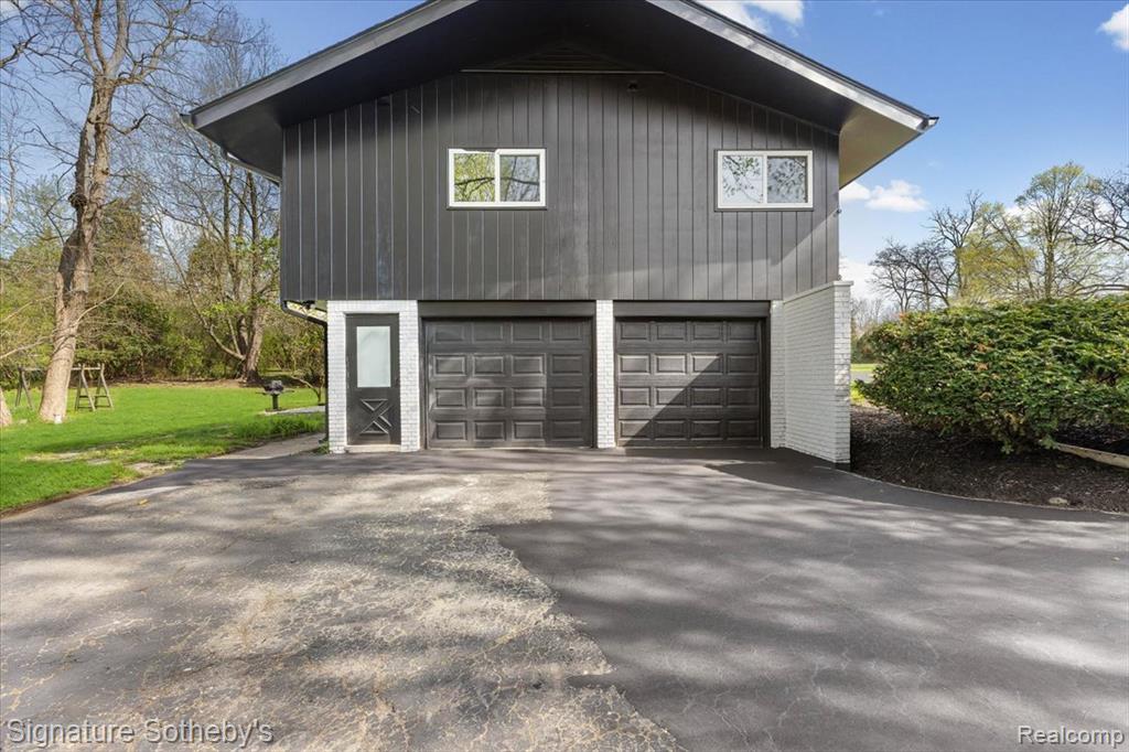6895 Dublin Fair Road, Troy, MI 48098 — Photo 40