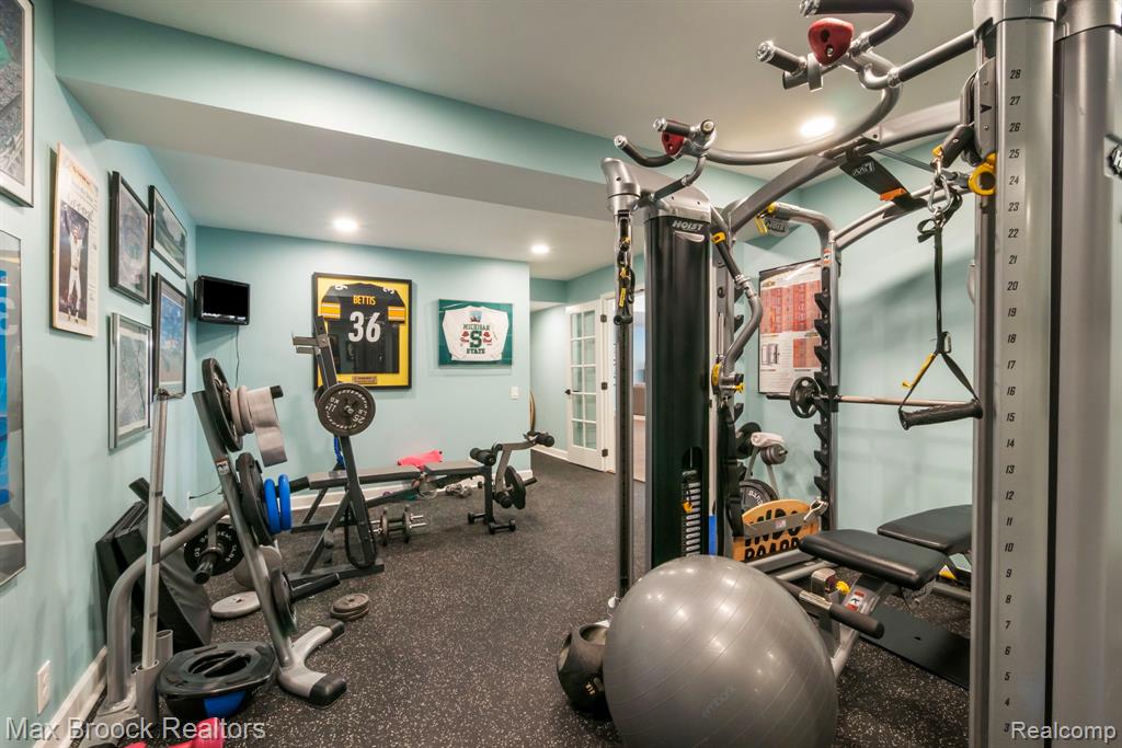 3828 PINE LAKE KNOLL Drive, West Bloomfield, MI 48324 — Photo 58